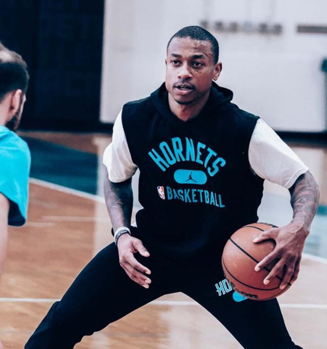 化背景下都 化背景下都