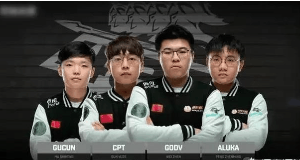 占据主动 占据主动