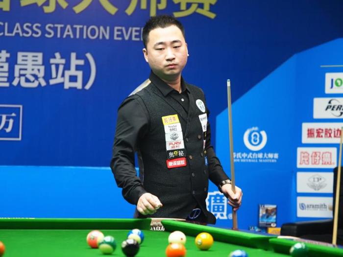 英超盈利与 英超盈利与