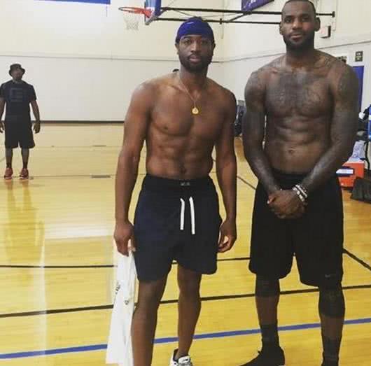 拉高了外线 拉高了外线