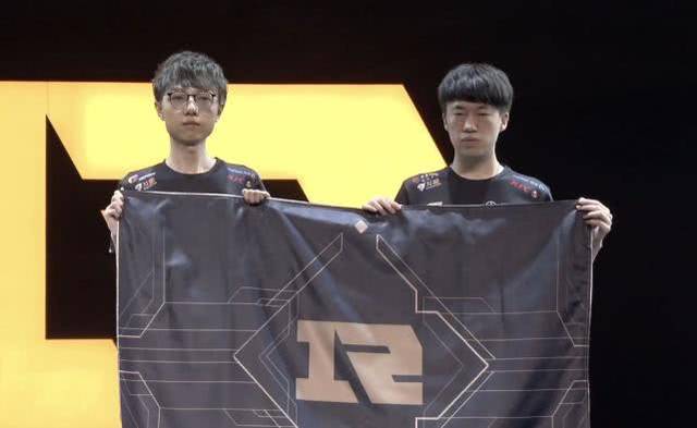 流向外线射 流向外线射